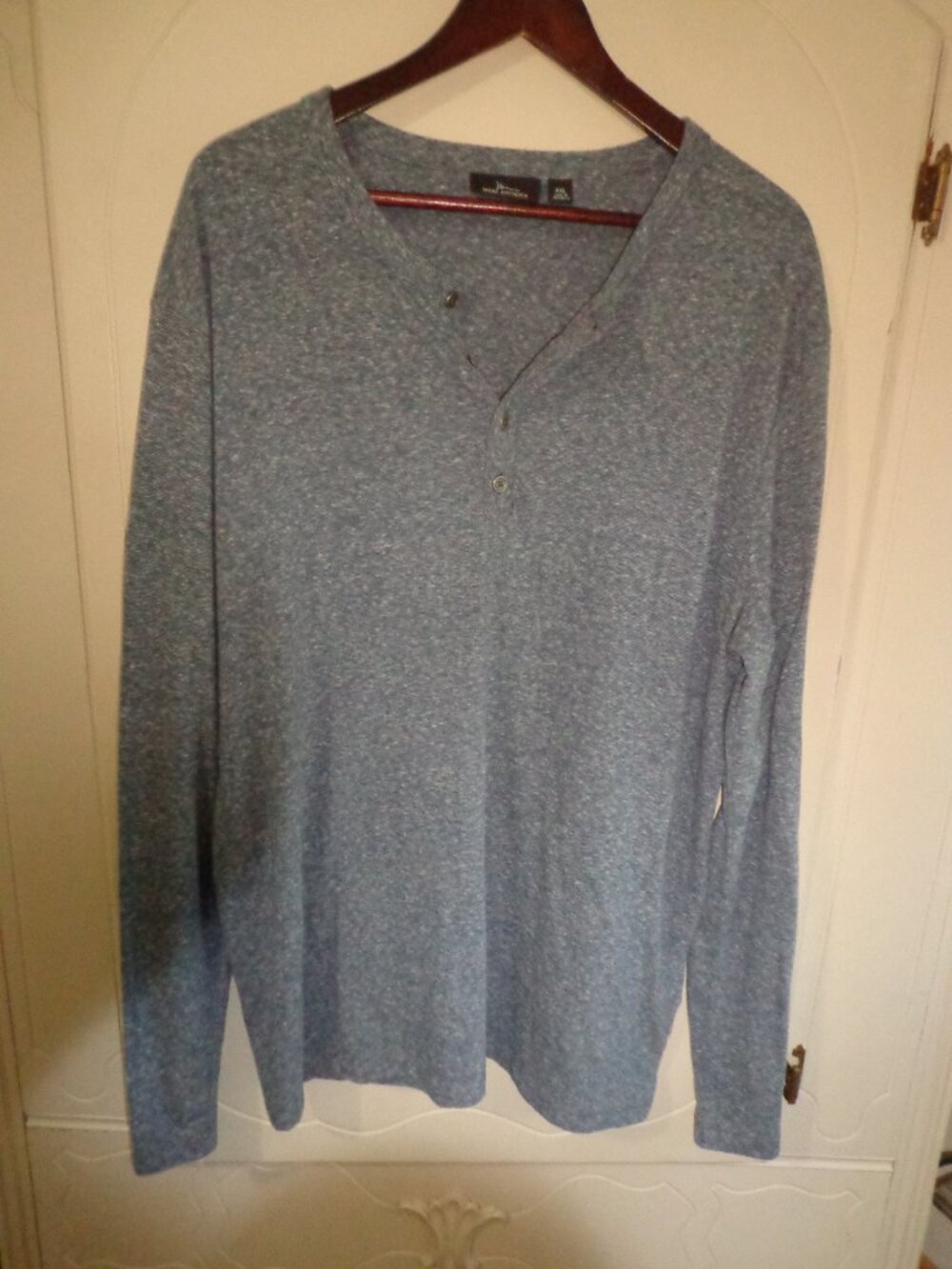 NWOT Marc Anthony Men's Henley XXL Variegated Blue Long Sleeves Button Closure